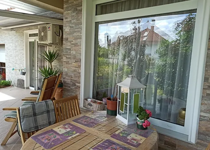 Harmath Vendeghaz Ferienhaus *
